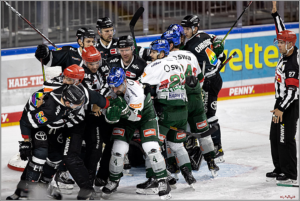 PENNY DEL;  Koelner Haie - Augsburger Panther; Koeln, 19.09.2021